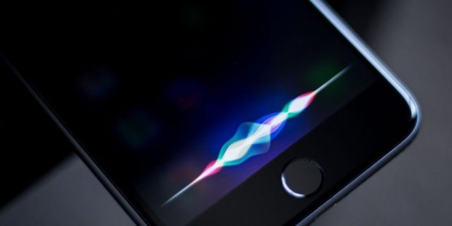 Apple Siri