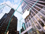 Apple’ın 3 Aylık Hizmetler Geliri Neredeyse Bir Koç Holding Değerinde!