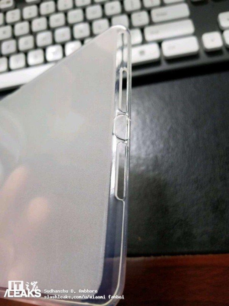 iPad Mini 5 Modelinin Kılıfı Sızdırıldı: Kulaklık Girişi Var! 
