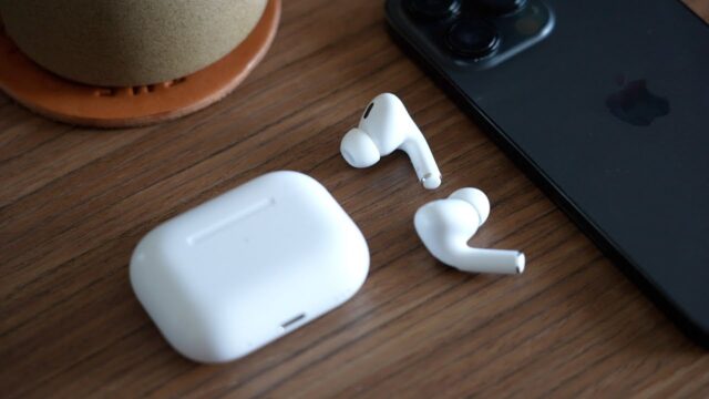 AirPods