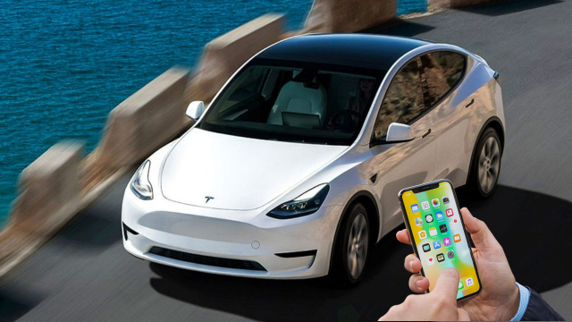 Teslanın anahtarı iPhone