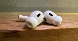 Kameralı AirPods Pro
