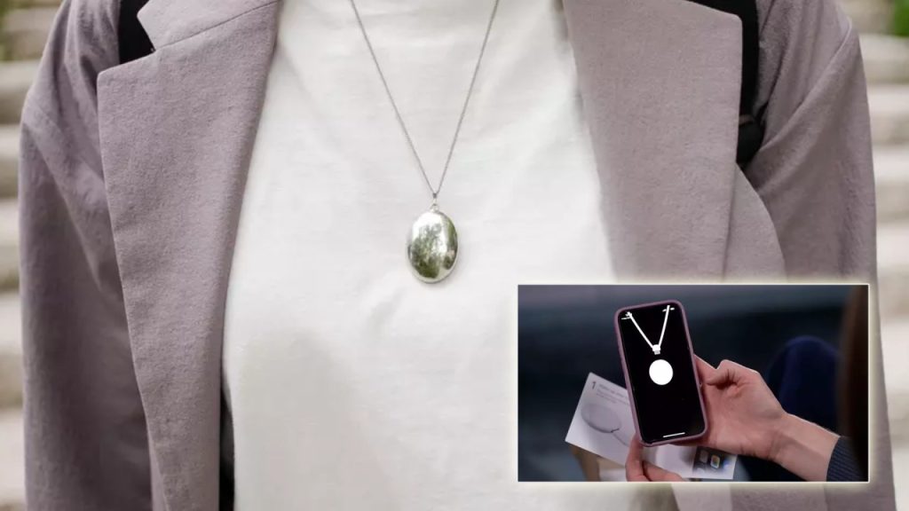 Apple kameralı giyilebilir cihazlar