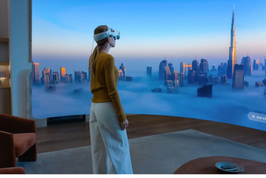 Apple Vision Pro Artemis II