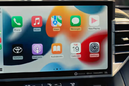 Claude Apple CarPlay entegrasyonu