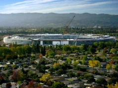 Apple Ascend.io’yu Satın Aldı: Yapay Zekâ Ajanlı Veri Mühendisliği Cupertino'daki halka biçimli Apple Park kampüsünün havadan görünümü