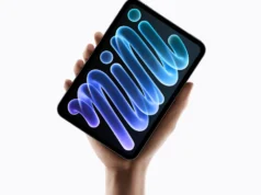 Elde tutulan yeni OLED iPad mini'nin ekranı